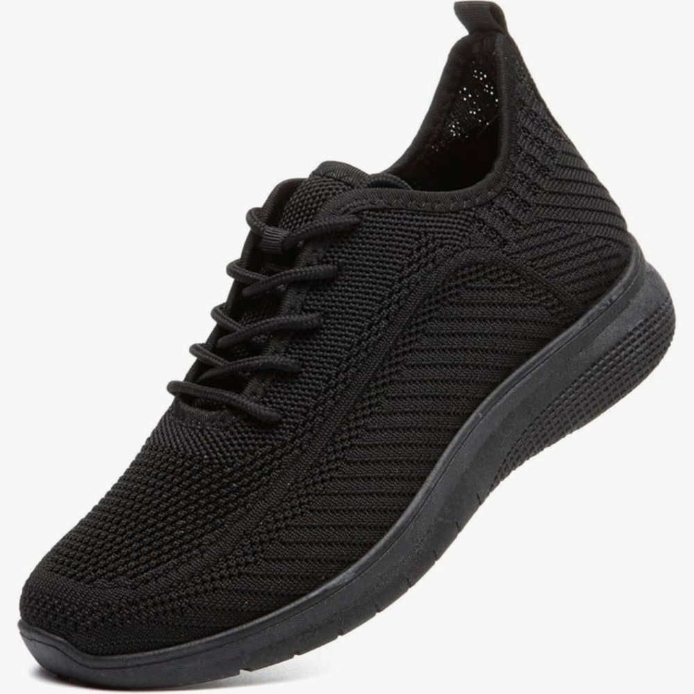 Bernal women’s work/athletic shoe. Brand new never used